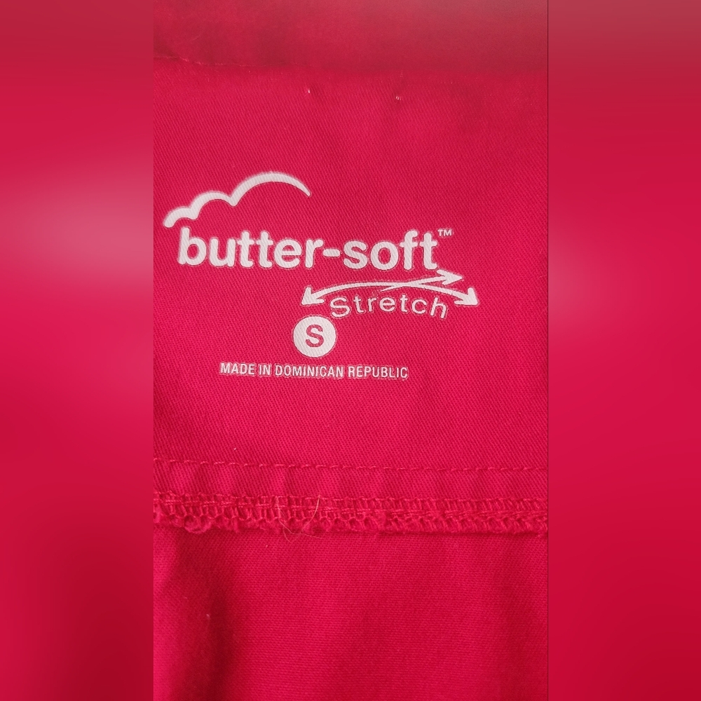 Buttersoft women's 5-Pockets long Sleeve Scrub Jacket - Picture 4 of 7